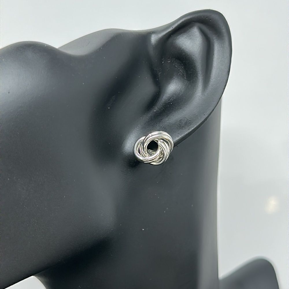 Costume jewelry Tiffany style earrings